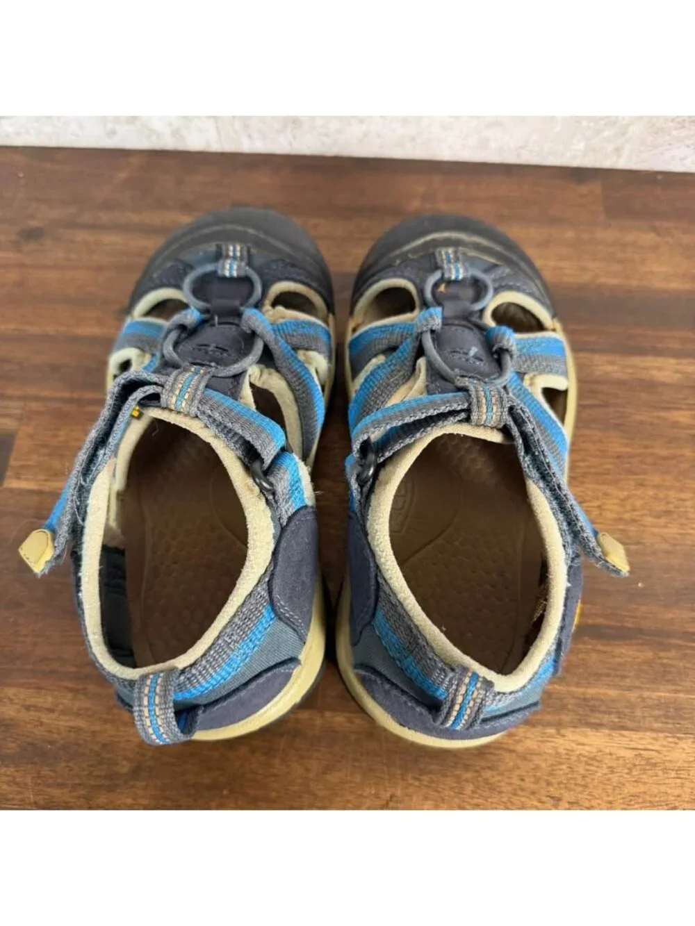 Keen Venice kid size 12 4936